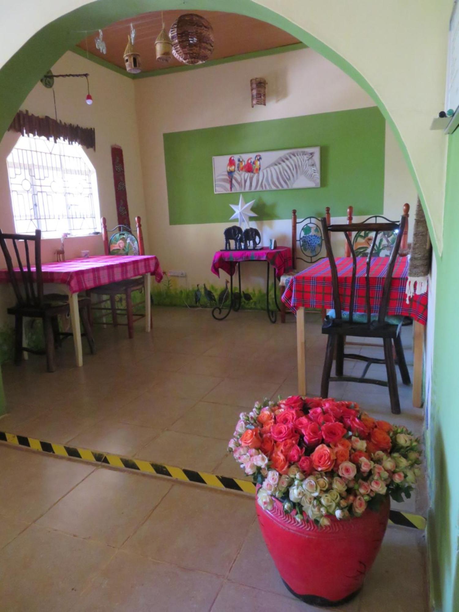 Aloepark Art Hotel Naivasha Exterior foto